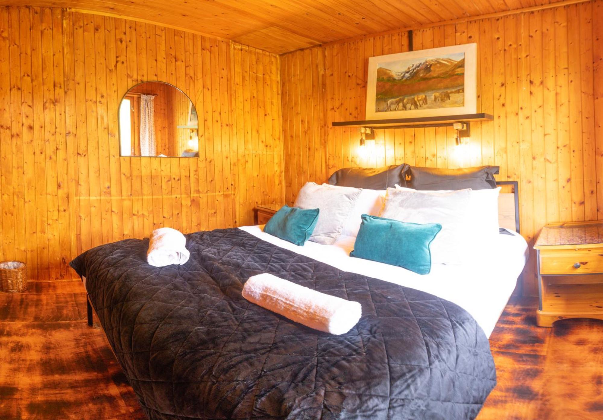 Kingswood Lodges Fort William Dış mekan fotoğraf